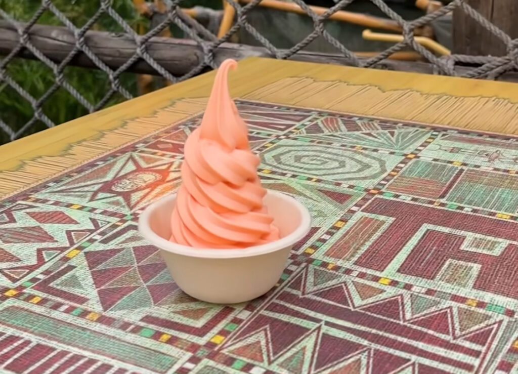 Get Ready to Pucker Up! Disneyland Just Dropped a Brand-New DOLE Whip Peach Flavor! 2 DOLE Whip Peach Flavor