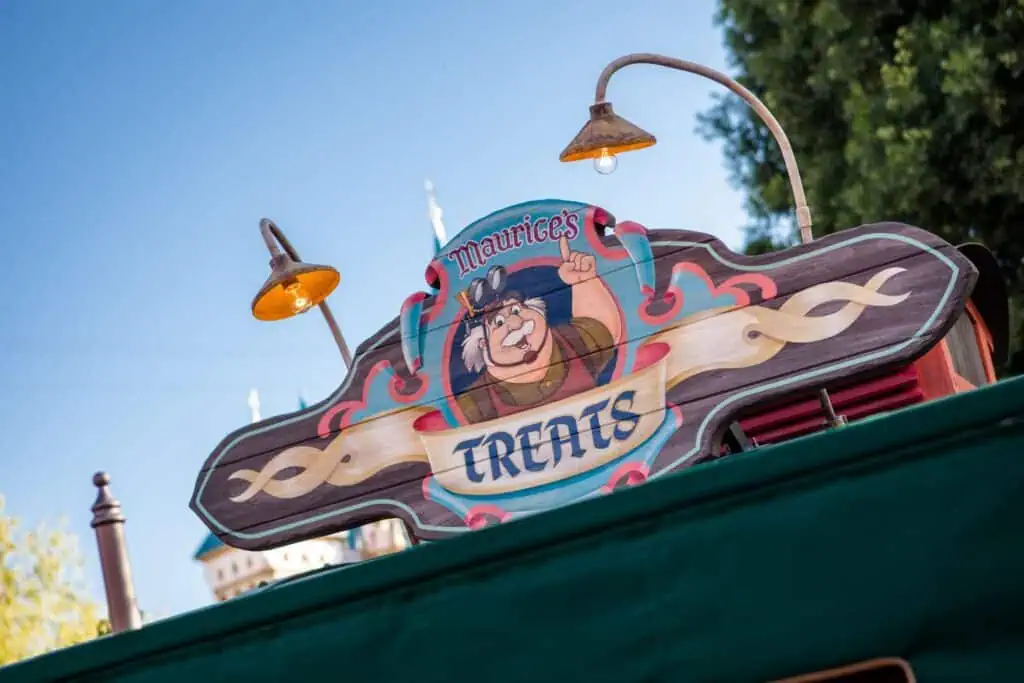 Our Favorite Places to Eat in Disneyland 2025 Edition 2 Our Favorite Places to Eat in Disneyland 2025 Edition 1