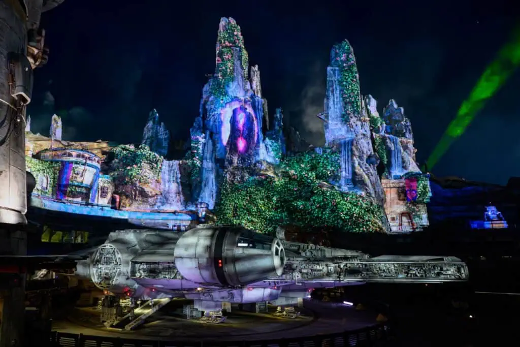 Our Favorite Places to Eat in Disneyland 2025 Edition 10 Our Favorite Places to Eat in Disneyland 2025 Edition 9
