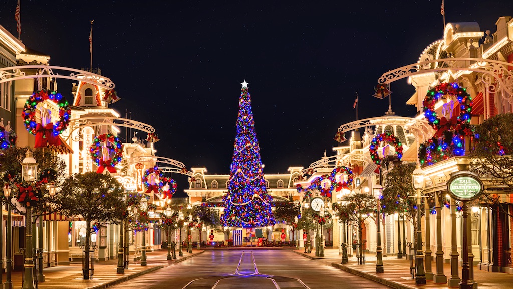 Walt Disney World Unwraps the Magic for the 2025 Holiday Season 2 Walt Disney World Unwraps the Magic for the 2025 Holiday Season 1