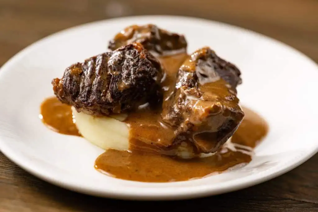 EPCOT Food and Wine Festival 2025 Foodie Guide: Get Ready to Feast! 36 Food and Wine Festival 2025 Foodie Guide