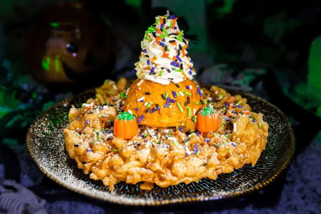 Mickey's Not-So-Scary Halloween Party: Your Guide to All the Ghoulishly Good Eats 21 Mickey's Not-So-Scary Halloween Party: Your Guide to All the Ghoulishly Good Eats 19