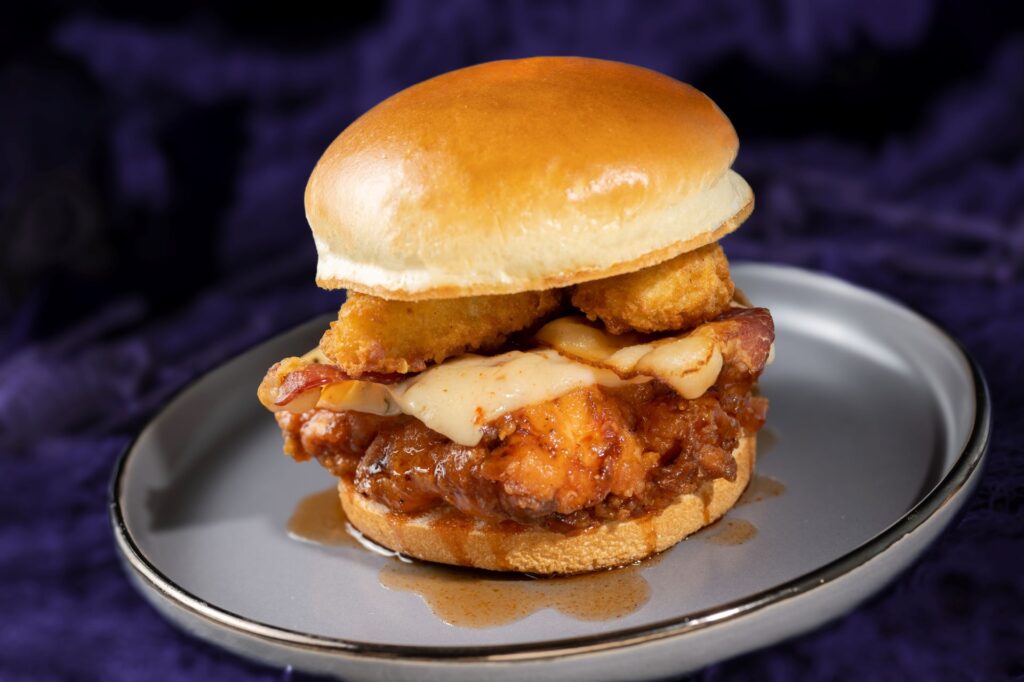Mickey's Not-So-Scary Halloween Party: Your Guide to All the Ghoulishly Good Eats 46 Mickey's Not-So-Scary Halloween Party: Your Guide to All the Ghoulishly Good Eats 41