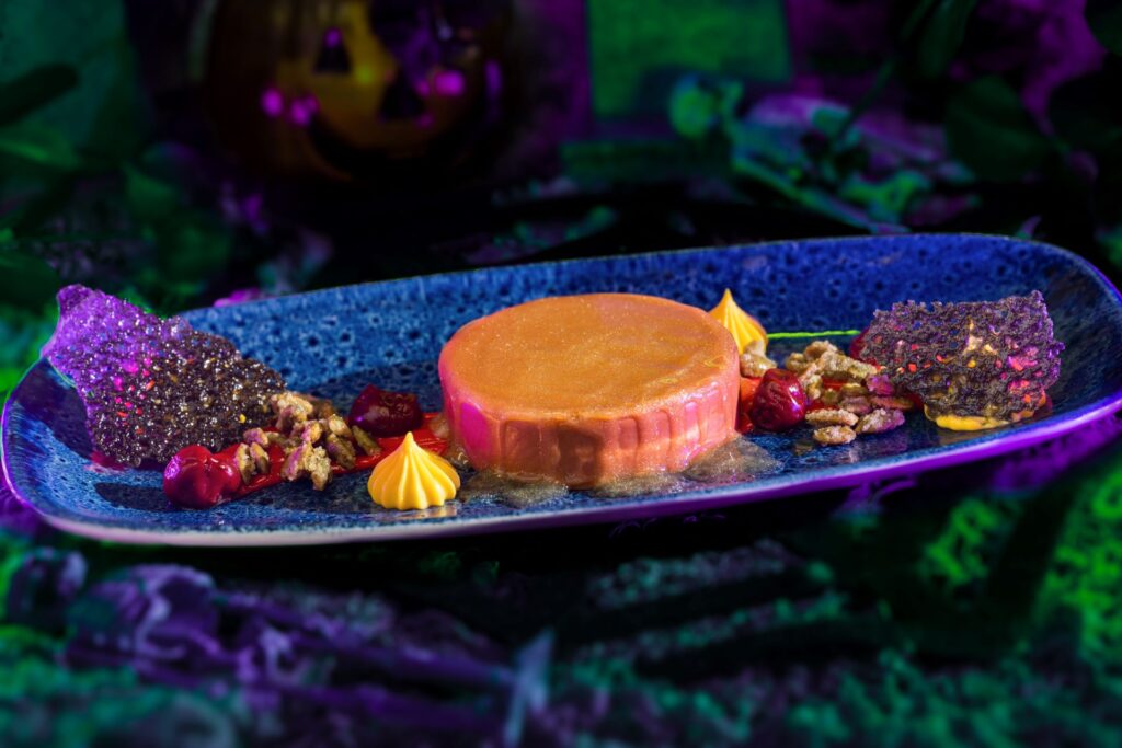 Mickey's Not-So-Scary Halloween Party: Your Guide to All the Ghoulishly Good Eats 34 Mickey's Not-So-Scary Halloween Party: Your Guide to All the Ghoulishly Good Eats 31