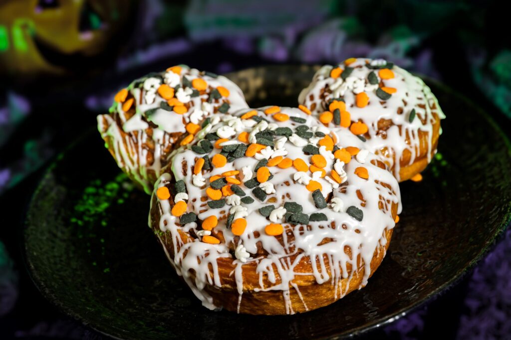 Mickey's Not-So-Scary Halloween Party: Your Guide to All the Ghoulishly Good Eats 3 Mickey's Not-So-Scary Halloween Party: Your Guide to All the Ghoulishly Good Eats 2
