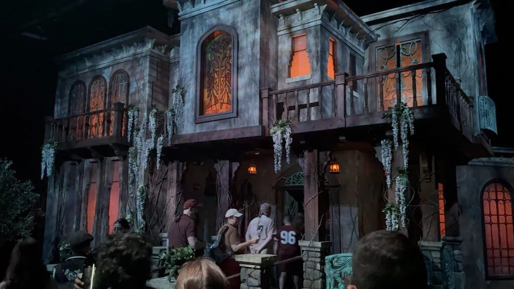 Step Inside the Haunted Masterpiece of El Artista: A Spanish Haunting at Halloween Horror Nights 2025 1 Step Inside the Haunted Masterpiece of El Artista: A Spanish Haunting at Halloween Horror Nights 2025