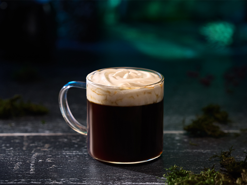 Top Foods and Drinks to Try at Halloween Horror Nights 2025 4 Top Foods and Drinks to Try at Halloween Horror Nights 2025 3