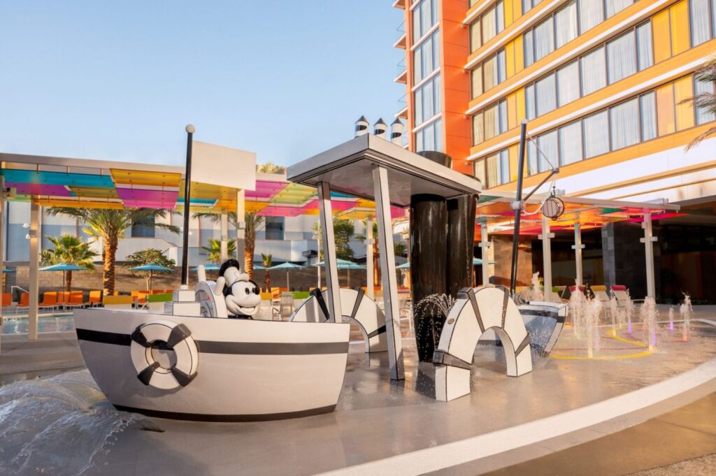 Stay and Play: Ultimate Disneyland Resort Hotel Guide 36