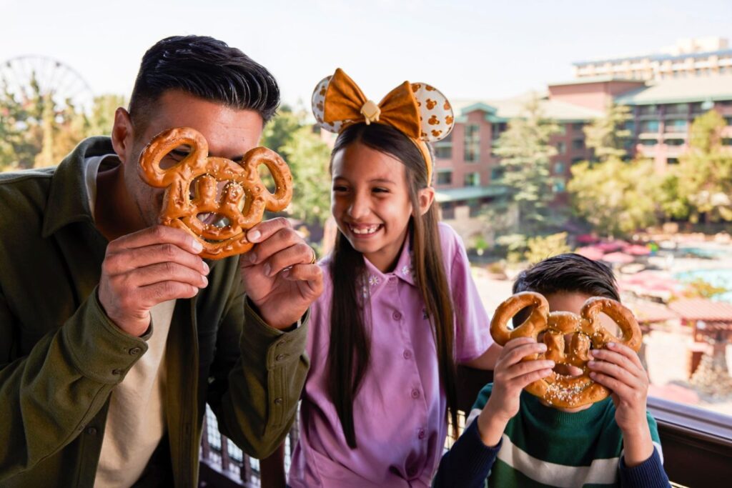 Stay and Play: Ultimate Disneyland Resort Hotel Guide 22