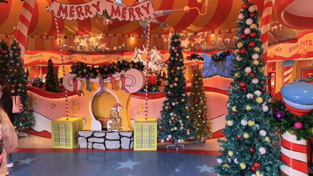 Your Ultimate Guide to the Holidays at Universal Orlando Resort 2025 4