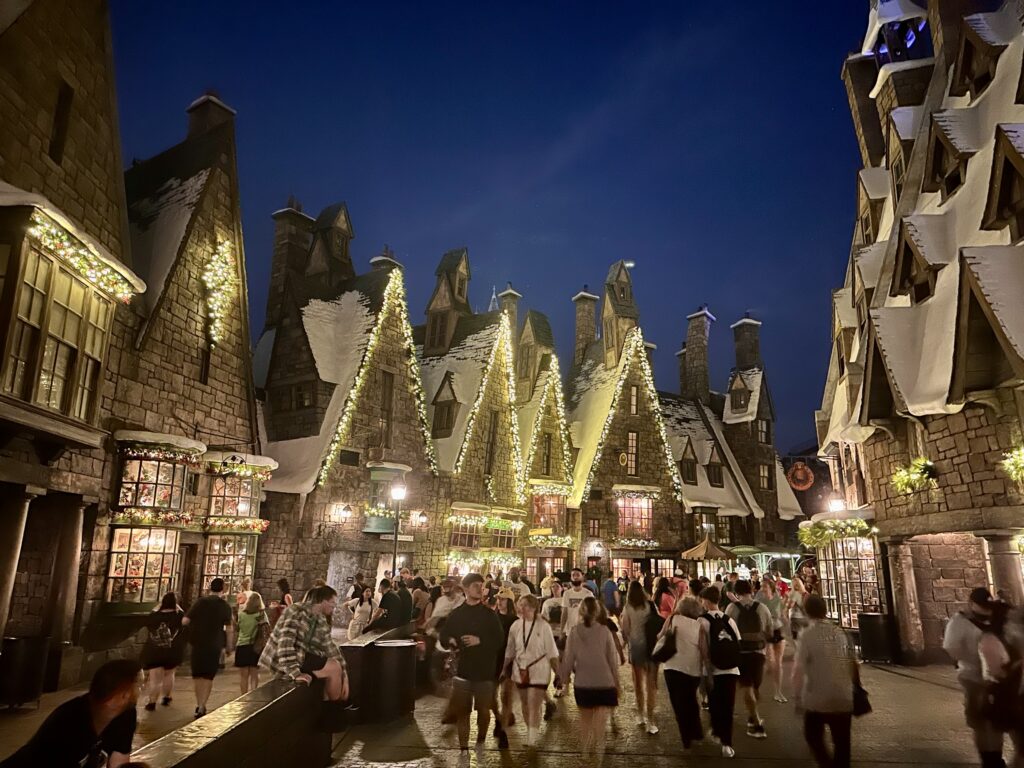 Your Ultimate Guide to the Holidays at Universal Orlando Resort 2025 2
