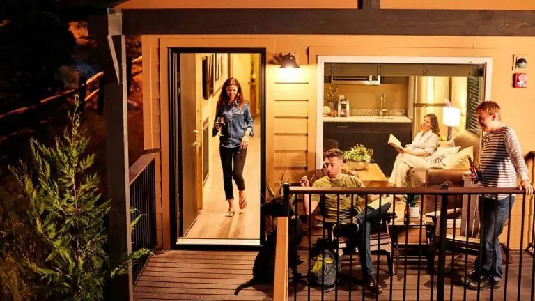 A spring guide to pet-friendly lodging in Yosemite Mariposa County