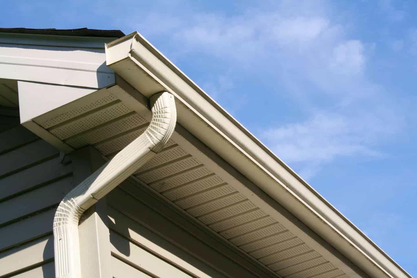 gutter service in Monticello GA