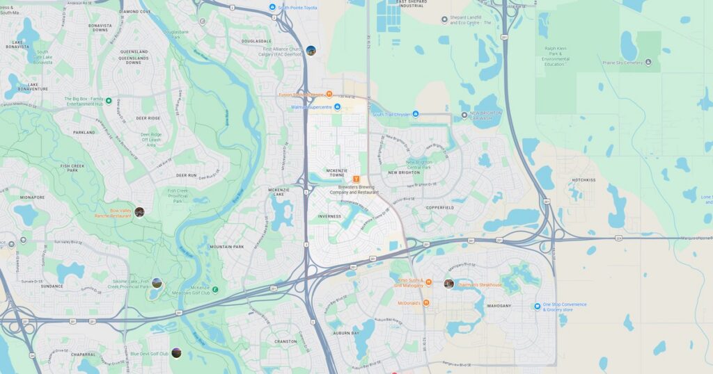Map of Denver city with major highways and landmarks.