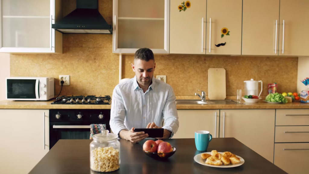 DAILY HABITS AND ONLINE MYTHS WORTH IGNORING
