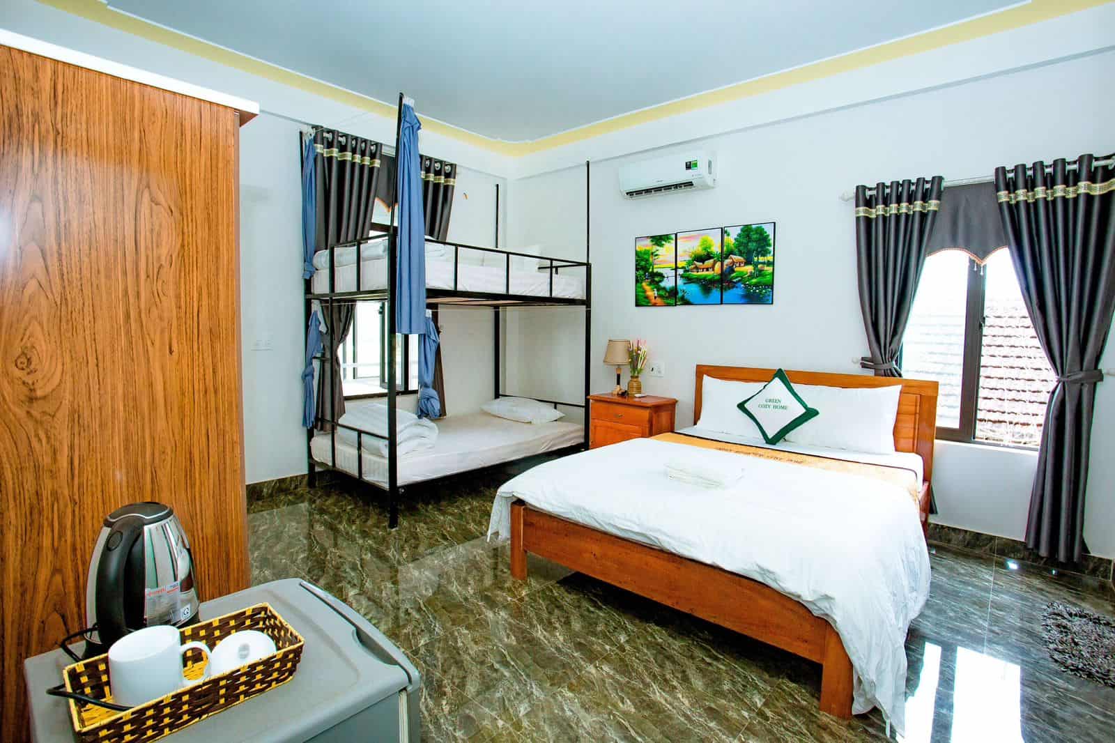 Green Riverside Cosy Home איסטקארד