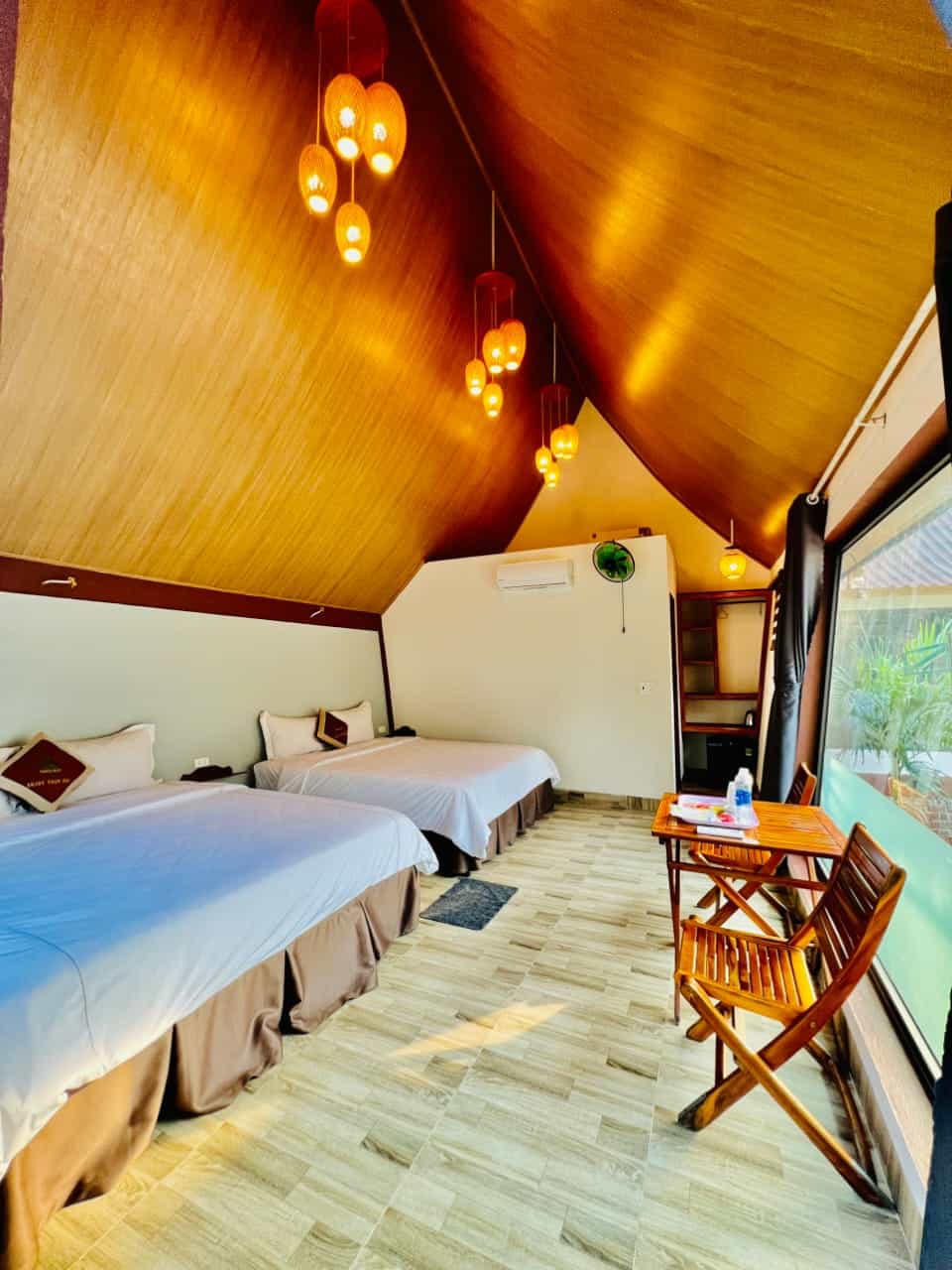 Tropical Valley Homestay הוסטלים בפונג נה איסטקארד