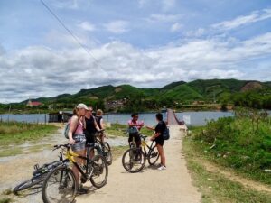 טיול אופניים בפונג נה, וייטנאם איסטקארד