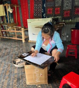 סדנת אינדיגו בסאפה,וייטנאם. איסטקארד