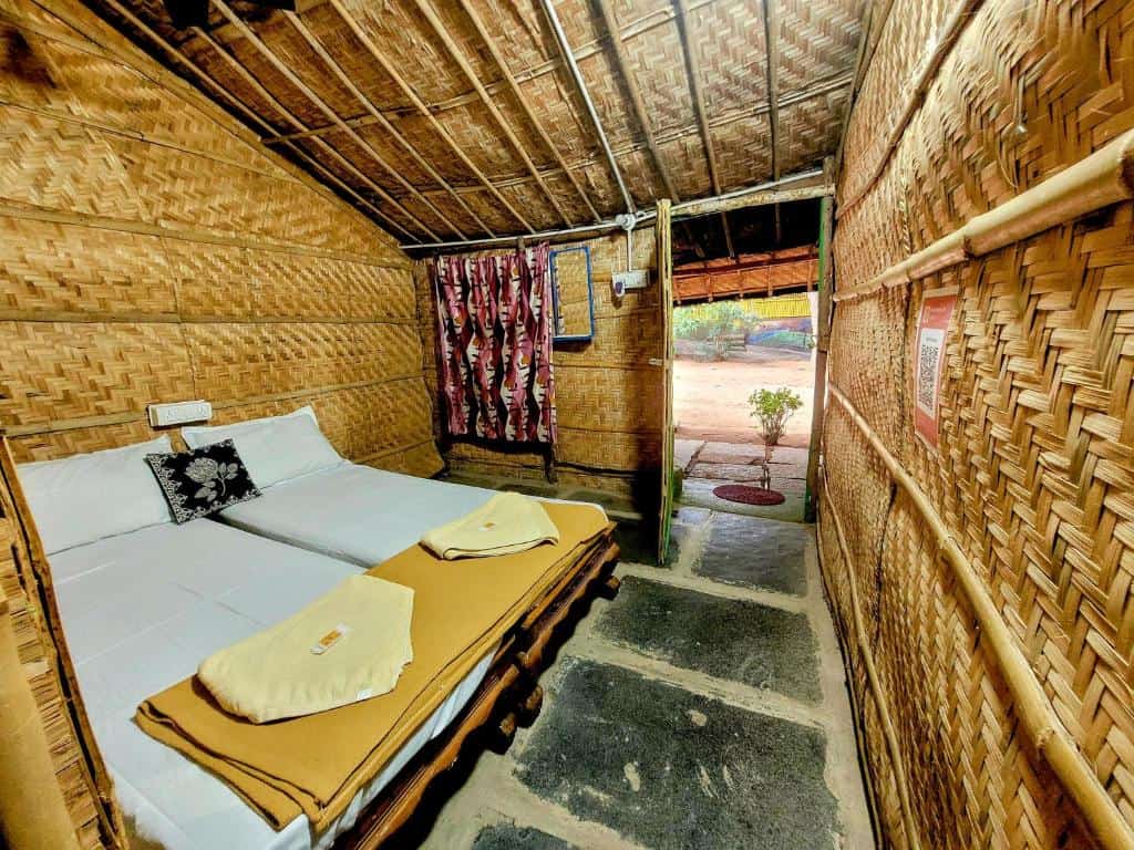 Gowri Nature Stay Hampi הוסטלים מיוחדים בהאמפי איסטקארד