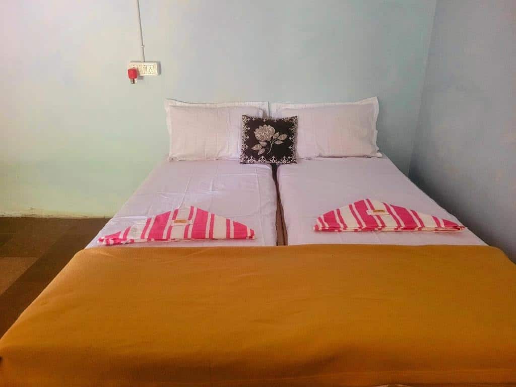 Gowri Nature Stay Hampi הוסטלים מיוחדים בהאמפי איסטקארד