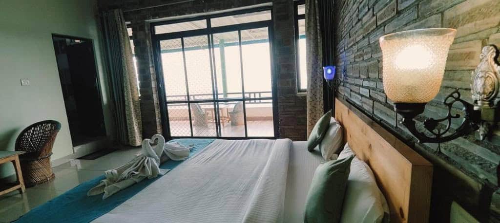Rudra Himalayan Retreat הוסטלים בקאסר דווי איסטקארד