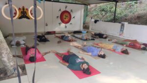 om yoga goa יוגה באוגה, הודו איסטקארד