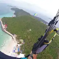 צניחה מעל חוף קו לאן - איסטקארד