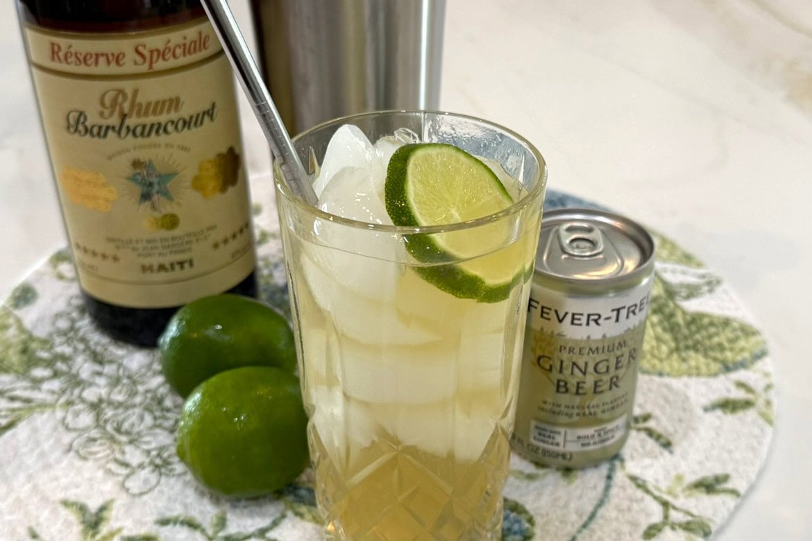 Dark & Stormy with a slice of lime