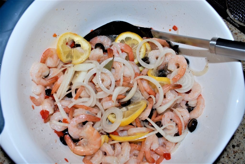 The best simple marinated shrimp appetizer - for party or pleasure!
