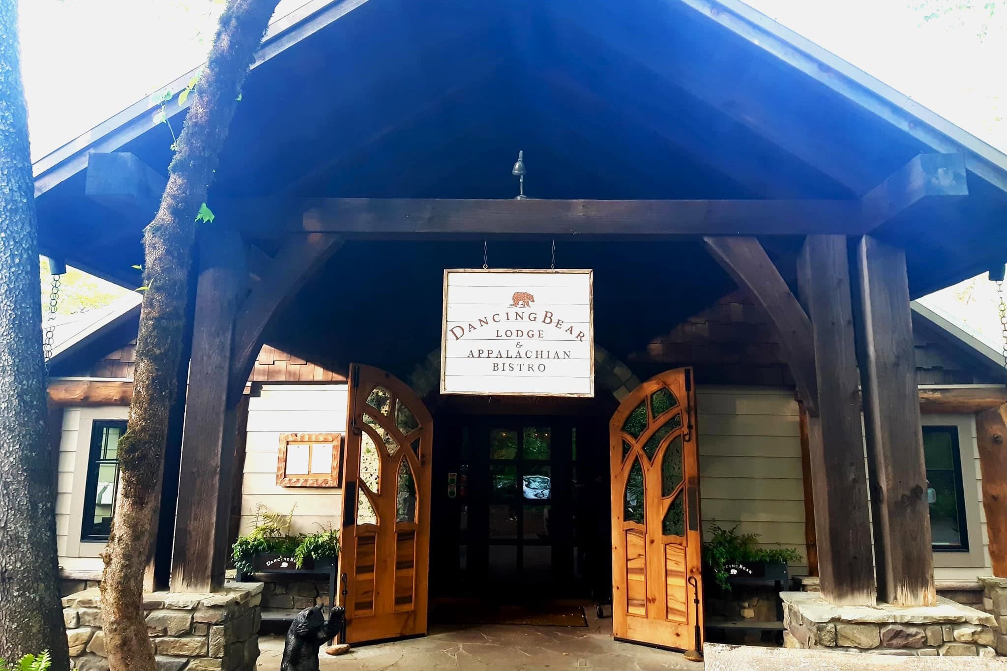 Dancing Bear Townsend, TN