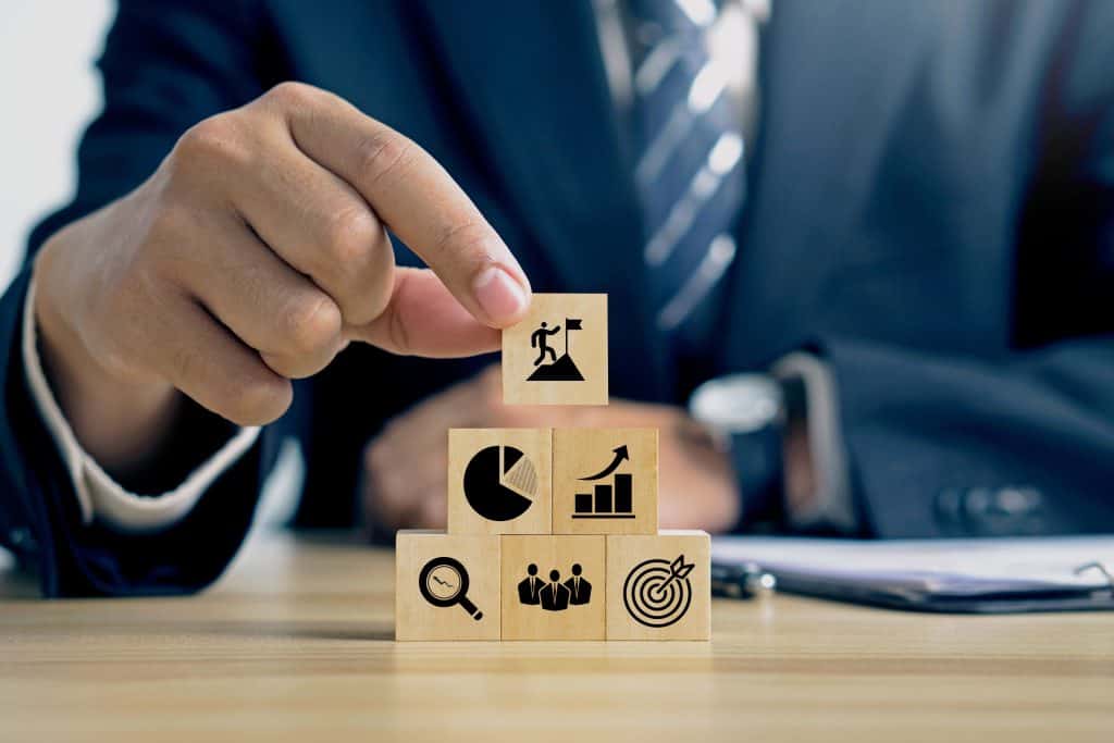Auditoría de Procesos de Producción: Claves para Maximizar la Eficiencia Operativa. 3 kpi key performance indicator 2023 11 27 05 06 13 utc min