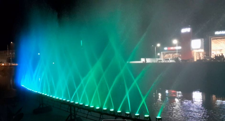 Raheem-Yar-Khan Fountain