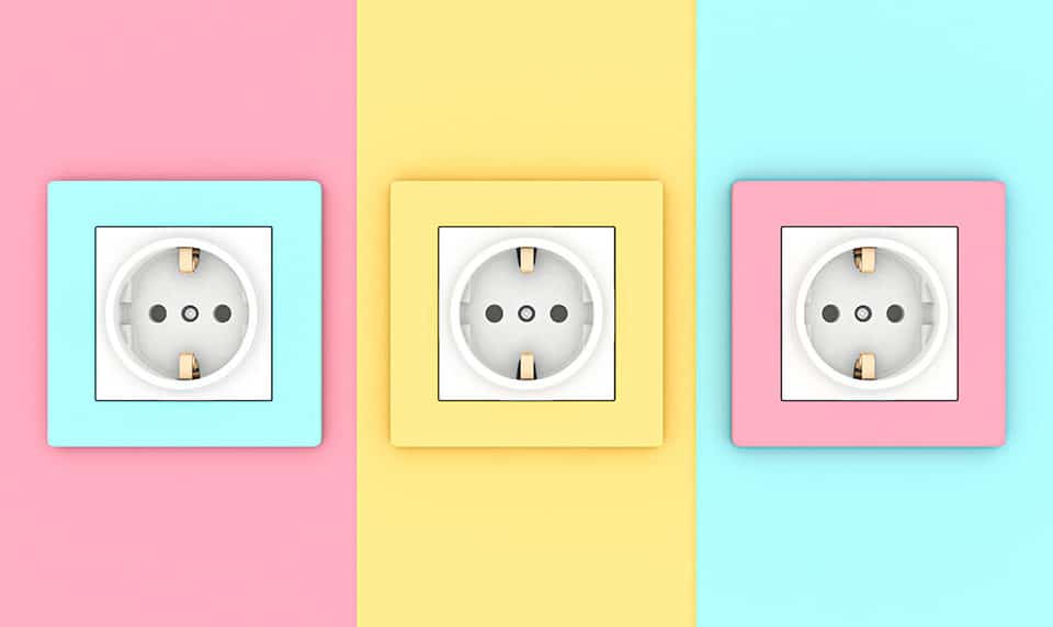 Elettricista Milano riparazione prese elettriche  