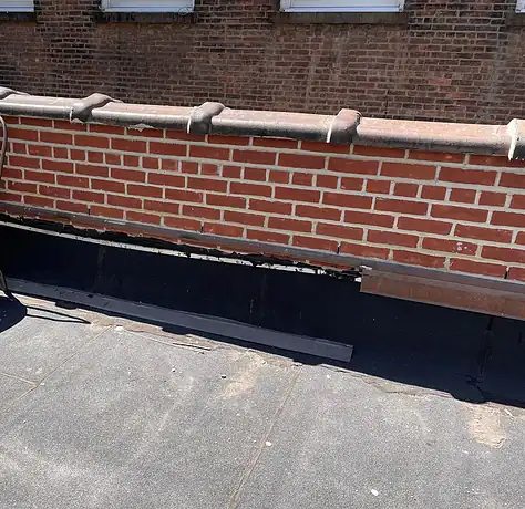 parapet roof