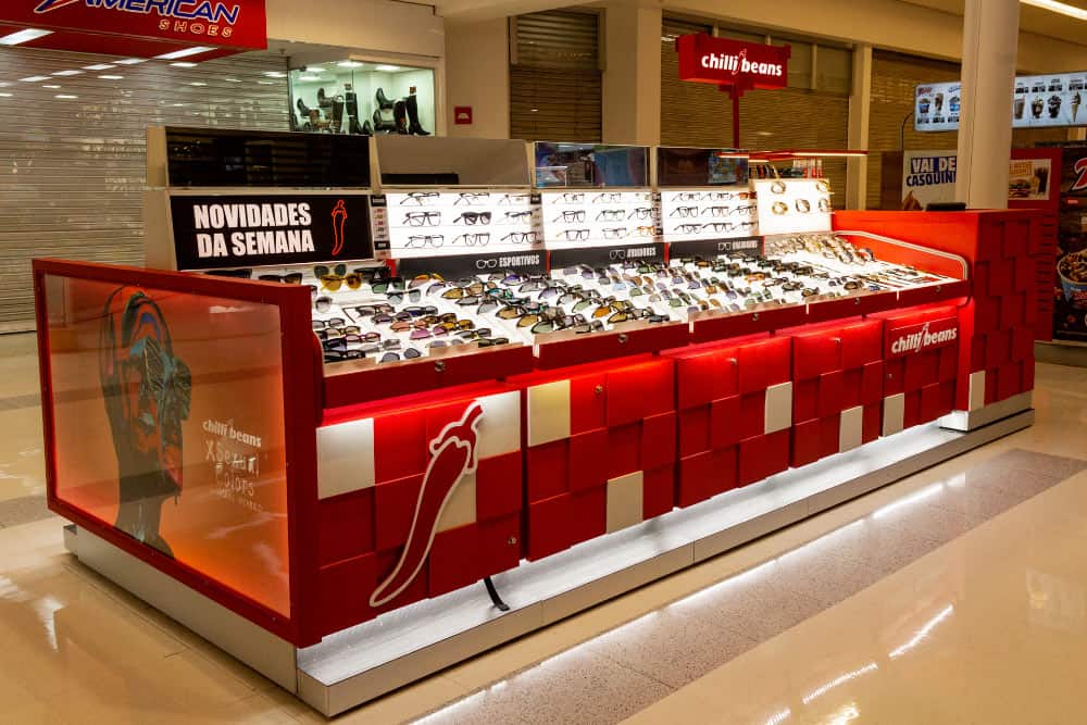Quiosque de shopping - 38 marcas para investir em 2026 quiosque chilli beans ilustrativo site marca