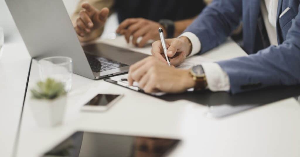 Valor de franquias famosas e poderosas em 2025 (todas as taxas) valor dos royalties franquias