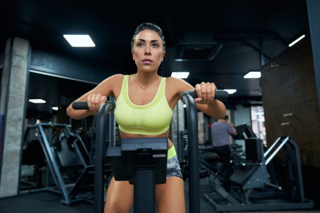 Franquia de academia, mercado fatura R$17 bilhões mercado fitness no br