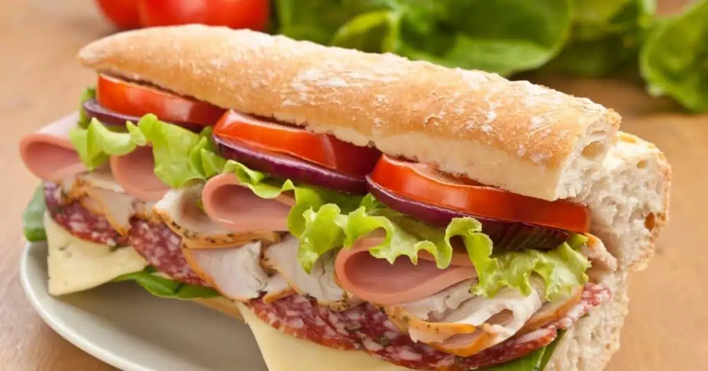 Quanto custa uma franquia do Subway? Vale a pena investir no negócio? subway