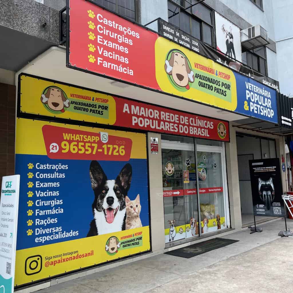 As 128 melhores franquias baratas em 2026 - veja a lista Imagem ilustrativa da franquia Apaixonados por Quatro Patas. Fachada de uma unidade.