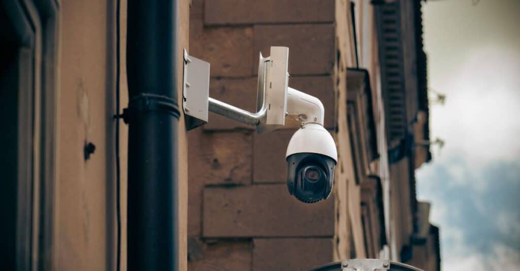 Como abrir uma empresa de segurança câmera de segurança externa