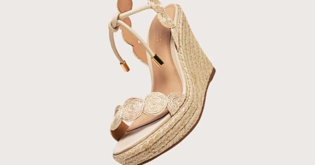 Loja Arezzo: saiba como abrir franquia da marca de calçados anabela arezzo