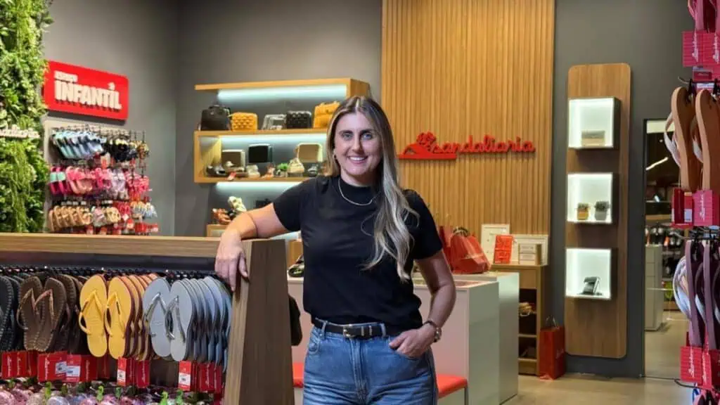 Sandaliaria transforma vendedoras em empresárias franquia sandaliaria