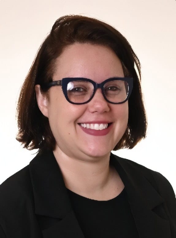 márcia tavares scarpelli araújo