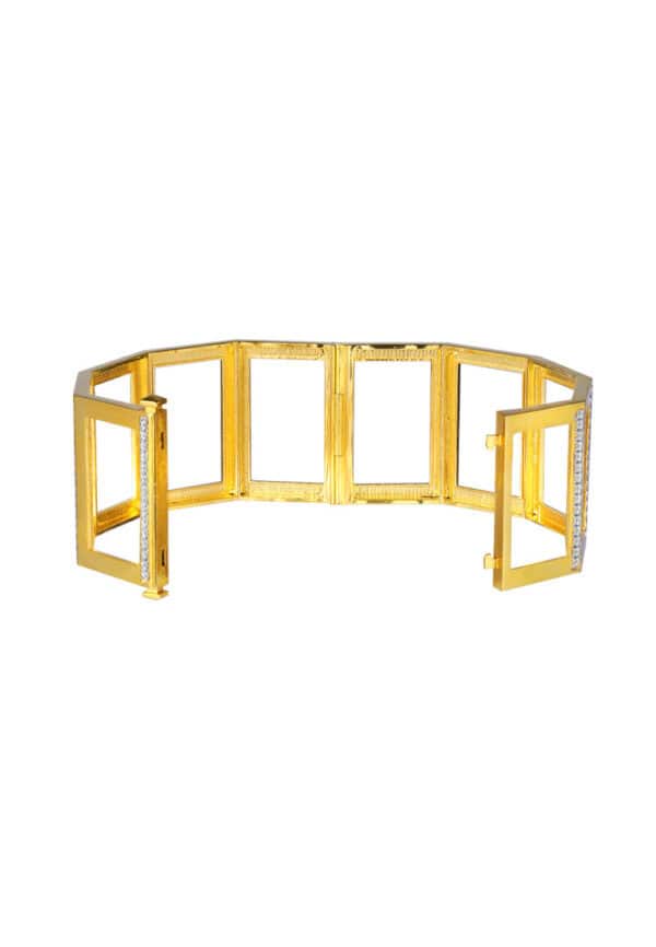 1100x762px_23Oct_0035_DC-YG1520B-2C TOMEI Diamond Cut Collection Bangle, Yellow Gold 916
