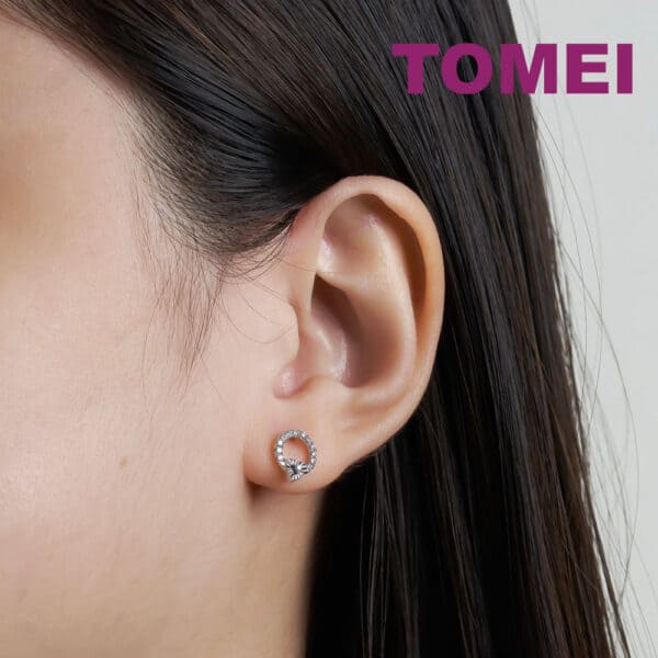TOMEI Diamond Earrings Snowy Snowball Collection, White Gold 585