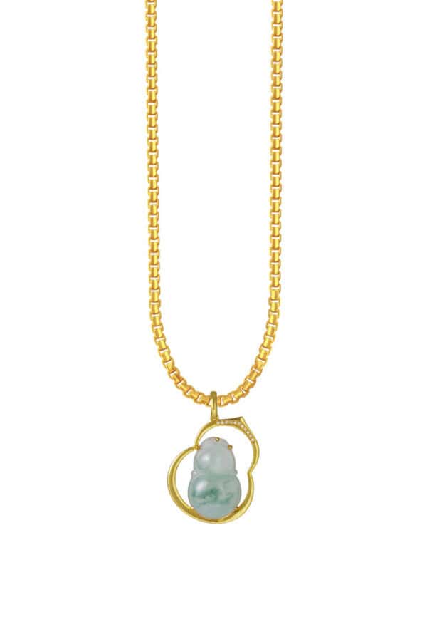 20241015022042ba985757c448f8e93c1980e64e0e1782 TOMEI Big Gourd Jade Pendant, Yellow Gold 750