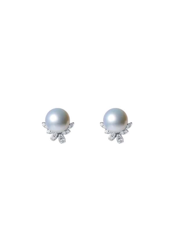 TOMEI Pearl With Diamond Earrings, White Gold 750