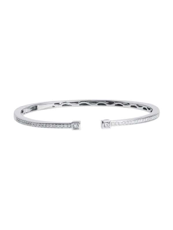 TOMEI Brilliance Collection Diamond Bangle, White Gold 750