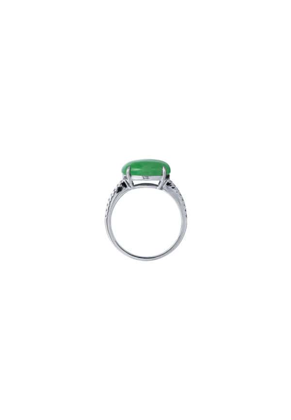 TOMEI Elliptical Jade Ring, White Gold 750